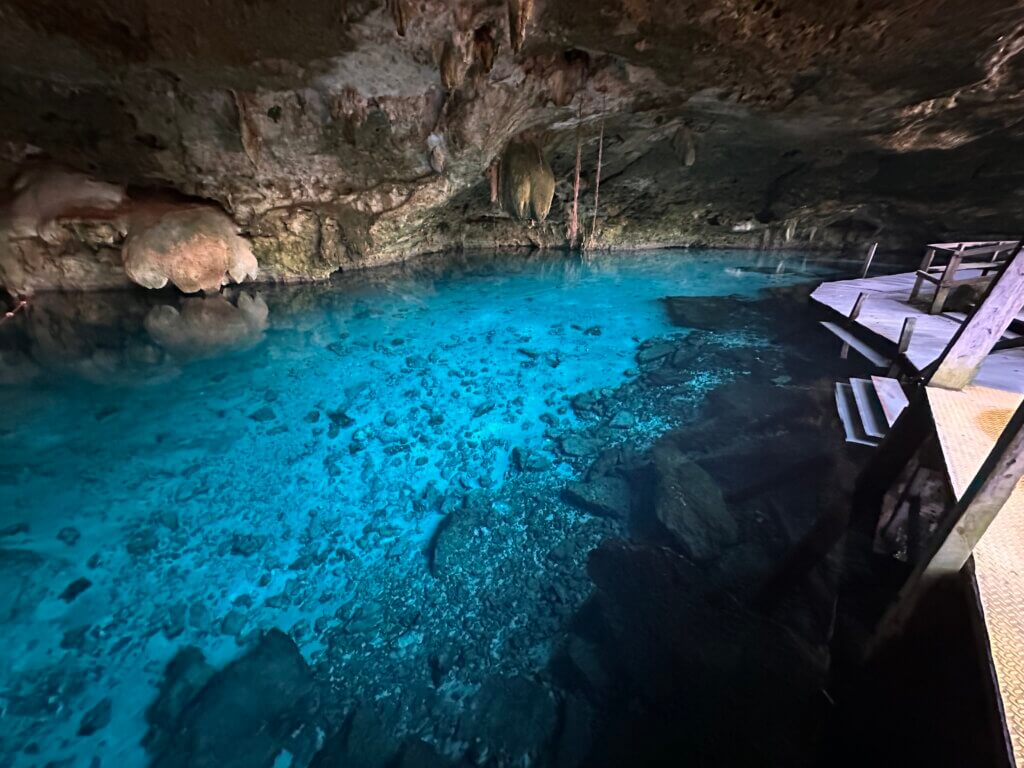 Cenote Dos Ojos