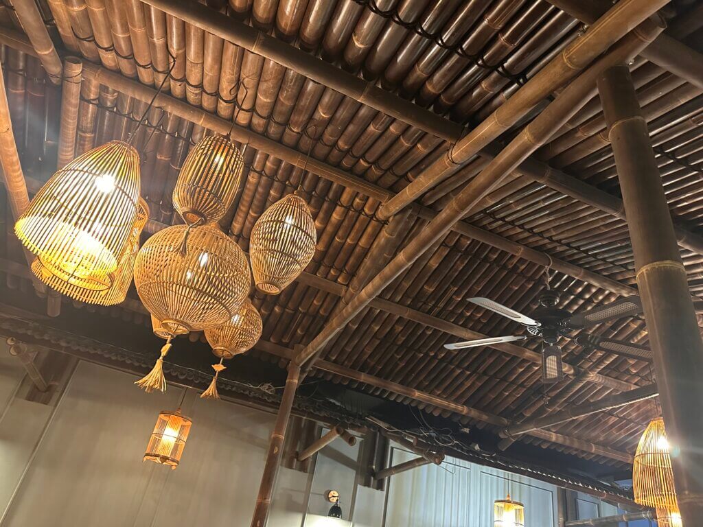 Green Table Innenraum