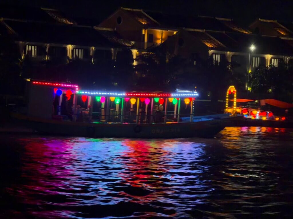 Laternenboote in Hoi An